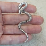 Pingente serpente 8306