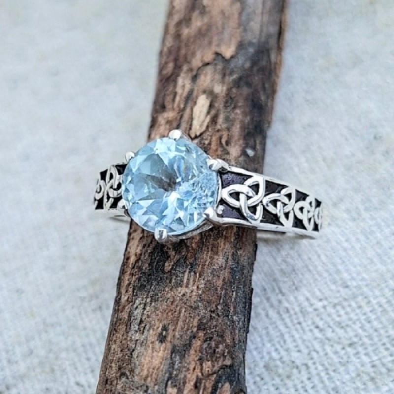 Anel com topazio azul celta 22346