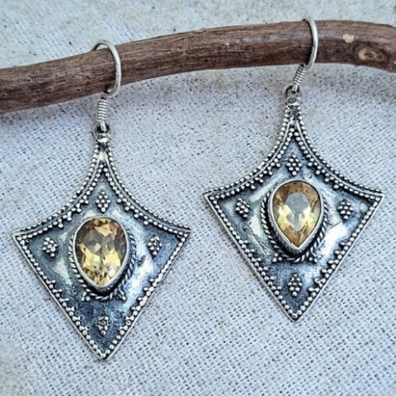 Brinco com citrino 44411