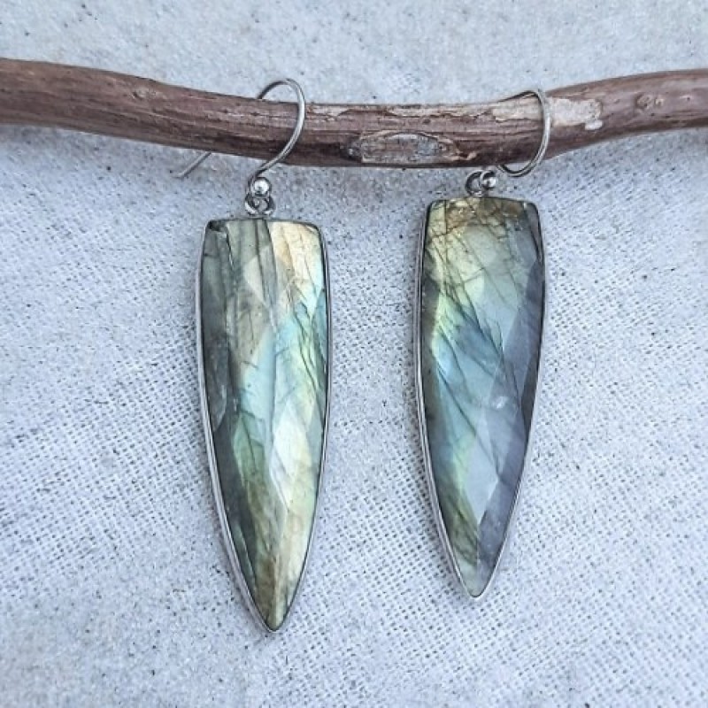 Brinco com labradorita 45013