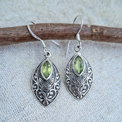 Brinco com peridoto 45614 Brinco com peridoto 45614