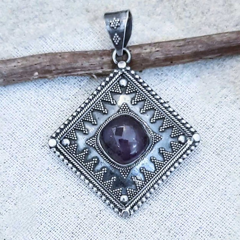 Pingente com ametista 7171