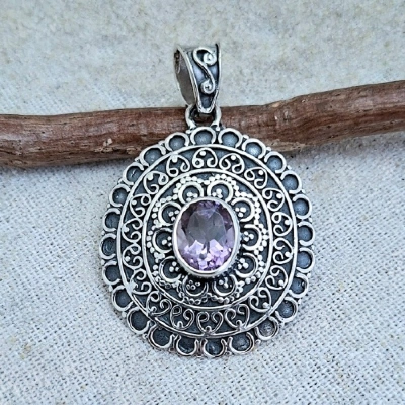 Pingente com ametista 7711