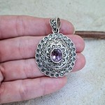 Pingente com ametista 7711