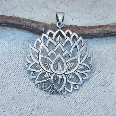 Pingente flor de lótus 8217 
